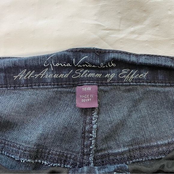 Gloria Vanderbilt Blue Wide Leg Flare Jeans - Picture 5 of 7